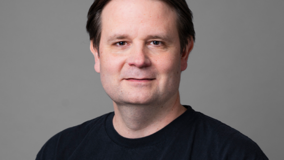 Portraitfoto von Florian Preusche