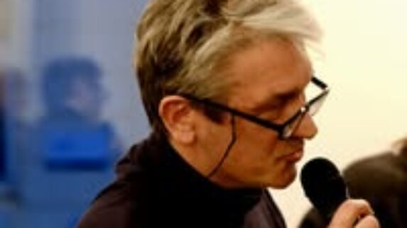 Portraitfoto von Sepp Neustifter